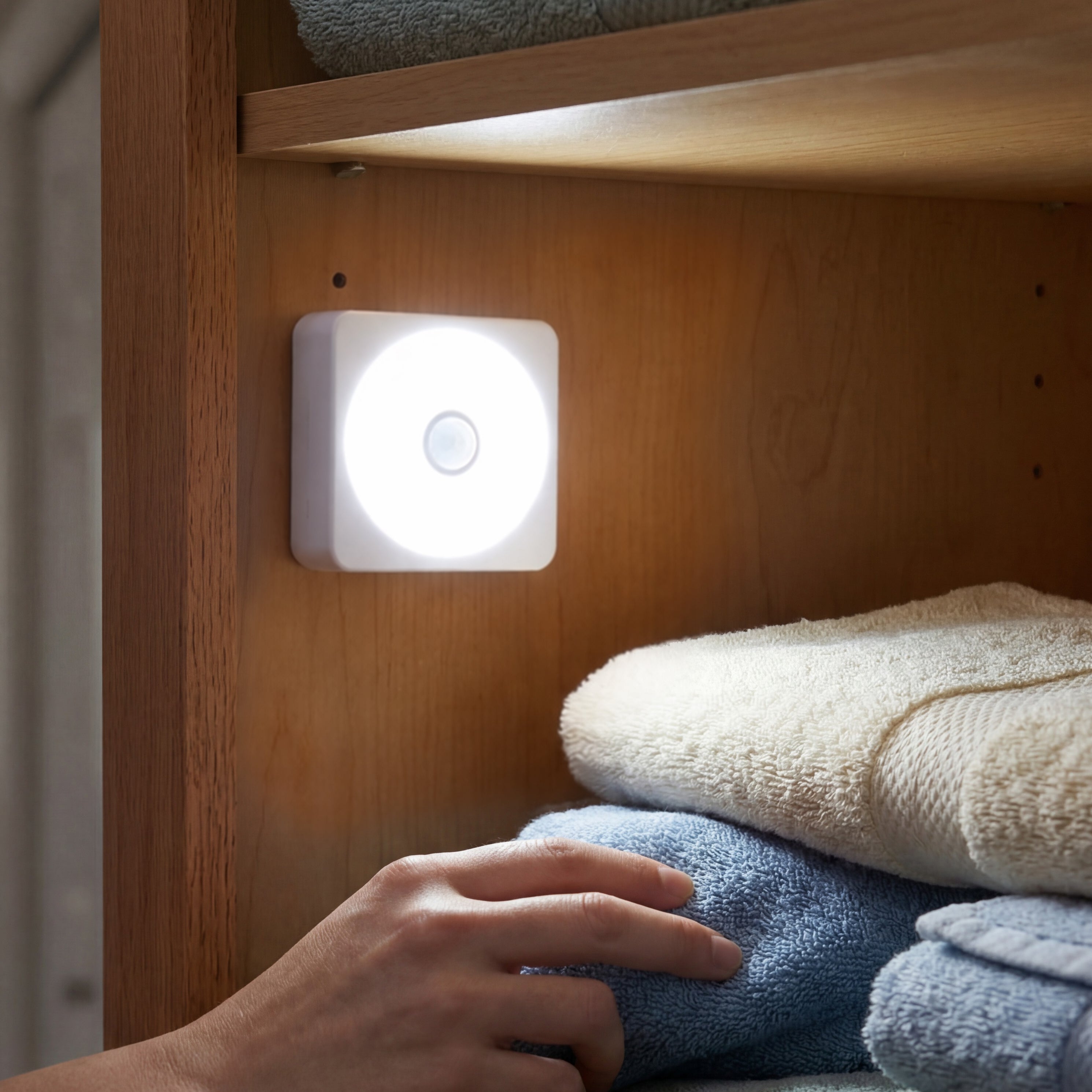 Ultra Bright Motion Sensor Light with 16 LEDs 19-Foot Range and Auto-Off